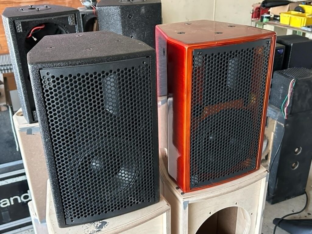 製品カタログに【16F】を追加しました。